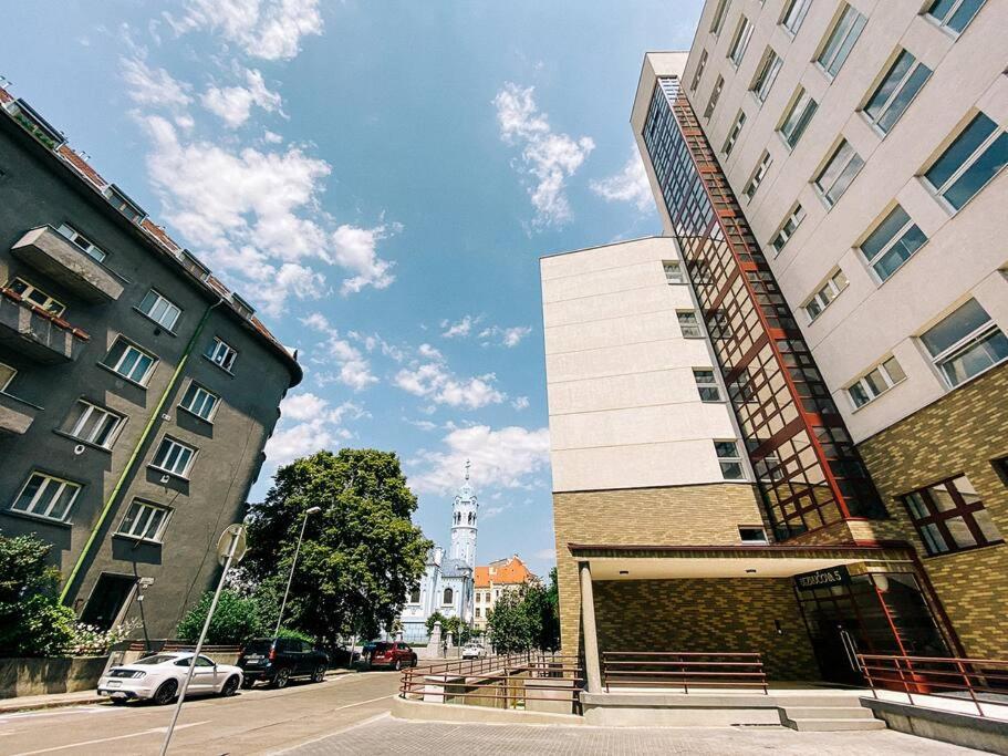 New Studio In Quiet Part Of The City Center براتسيلافا المظهر الخارجي الصورة